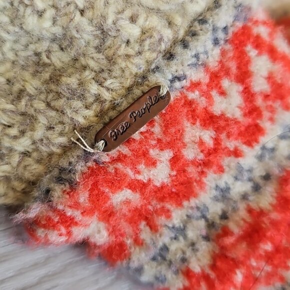 Free People Cable Knit Boho Knit Fall Winter Infinity Loop Scarf - Picture 2 of 10